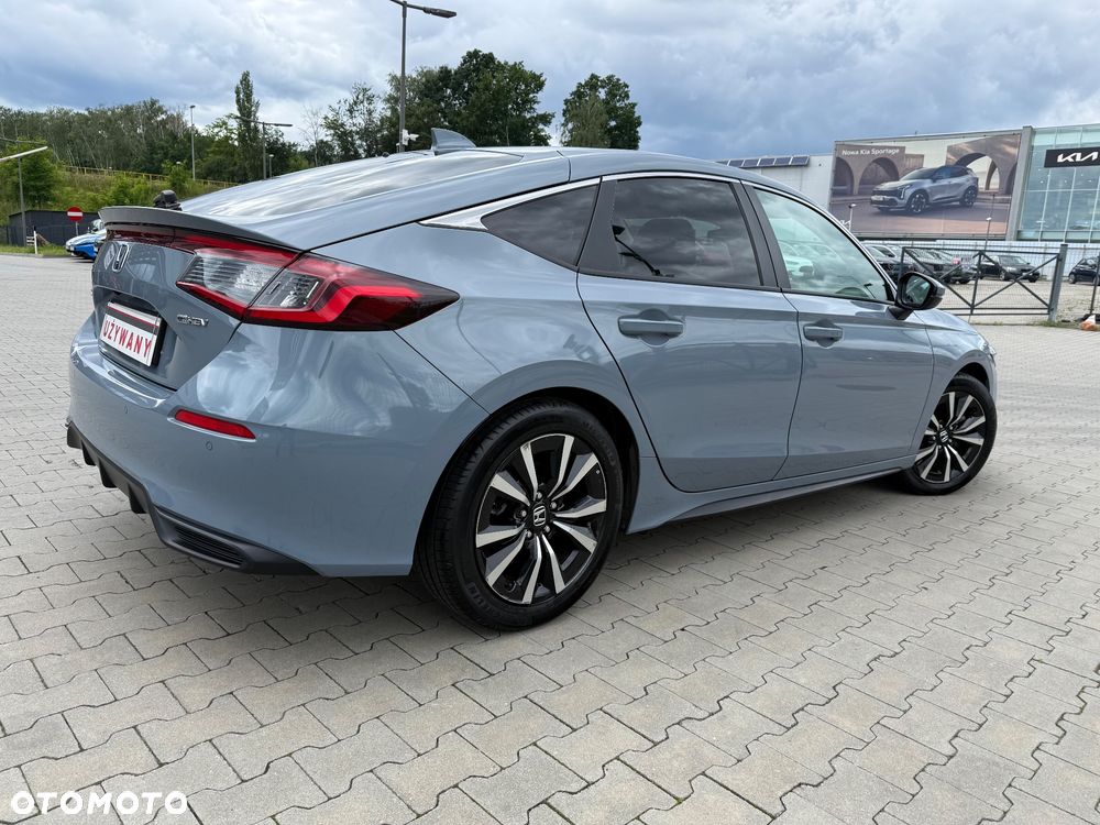 Honda Civic 2.0 i-MMD Elegance CVT - 6