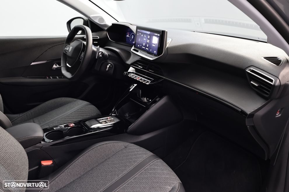 Peugeot 208 1.2 Hybrid Allure e-DCS6 - 21