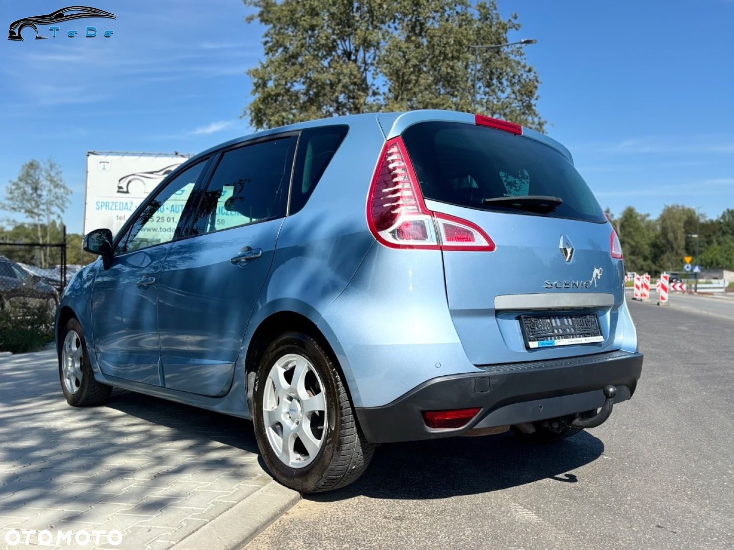 Renault Scenic 2.0 16V Privilege CVT Euro5 - 11