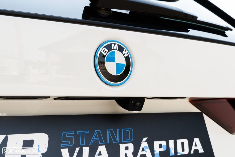 BMW iX1 xDrive30 Pack Desportivo M - 40