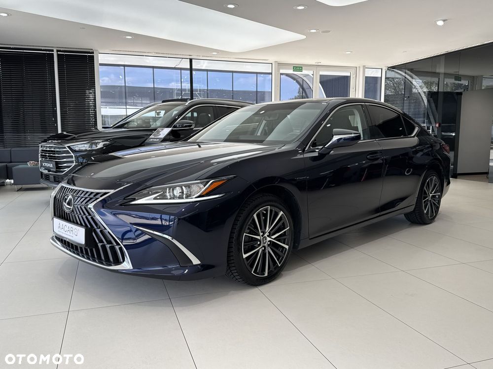 Lexus ES - 2