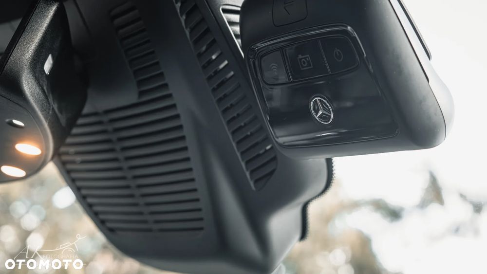 Mercedes-Benz CLA - 21