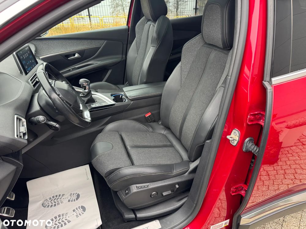 Peugeot 3008 - 18