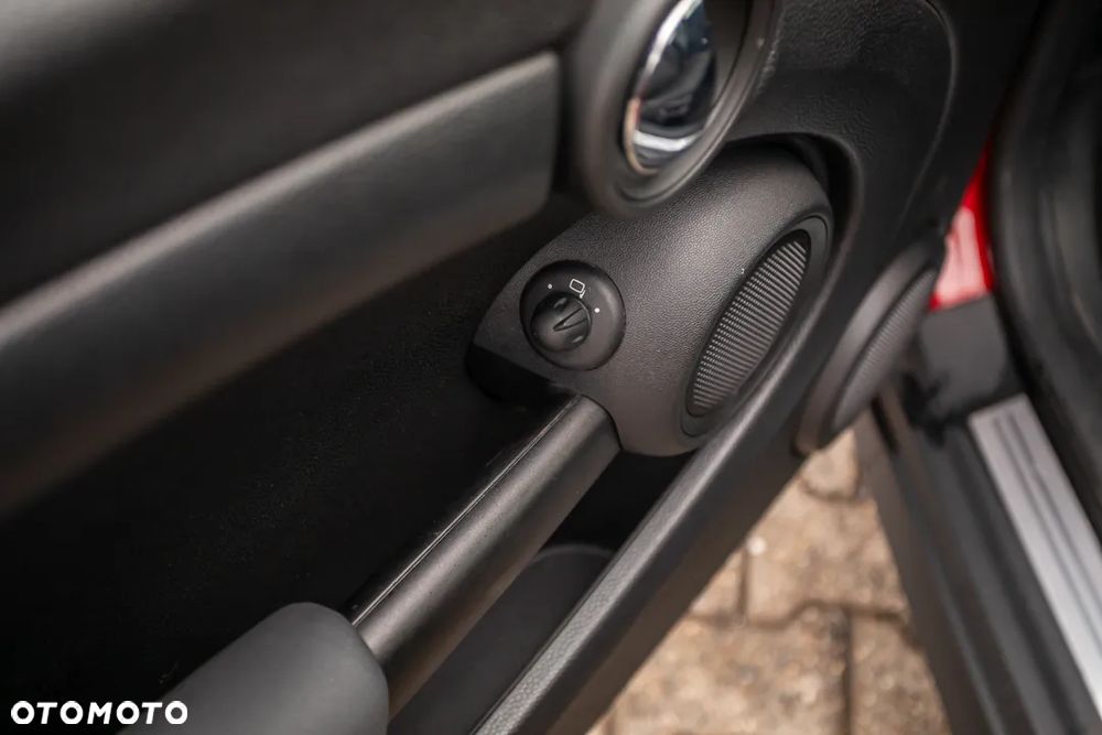 MINI ONE Standard - 25