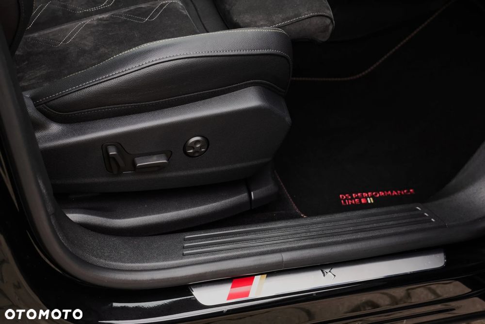 DS Automobiles DS 7 Crossback 1.6 PureTech Performance Line + - 25