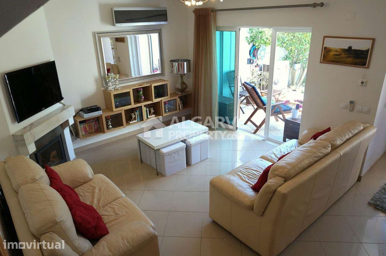 Moradia V3 próximo da marina e da praia em Vilamoura, Algarve - Grande imagem: 2/11