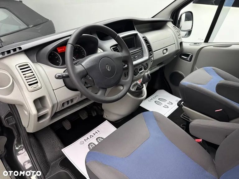 Renault Trafic ver-2-0-dci-115-fap-grand-combi-l2h1-expression - 24