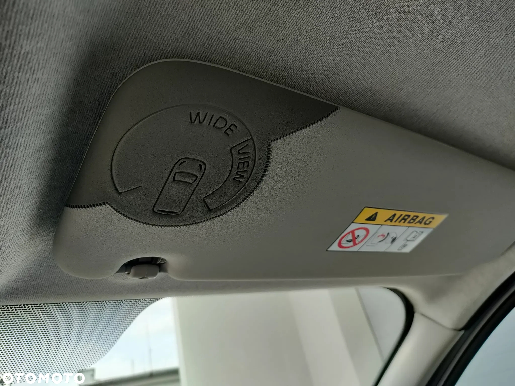 Opel Vivaro - 17