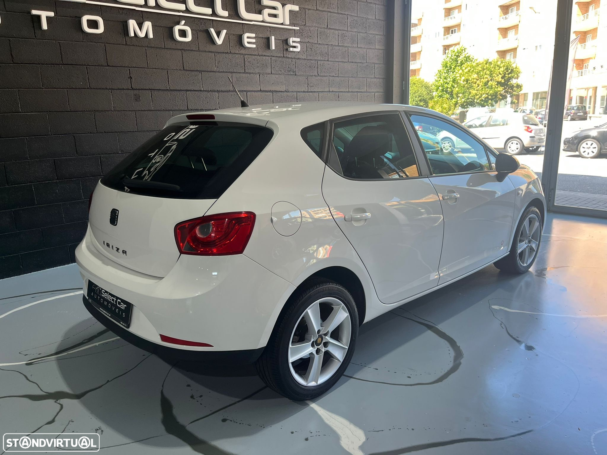 SEAT Ibiza 1.6 TDI Copa Plus DPF - 8