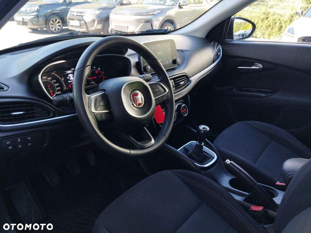 Fiat Tipo 1.4 T-Jet 16v Lounge EU6 - 9