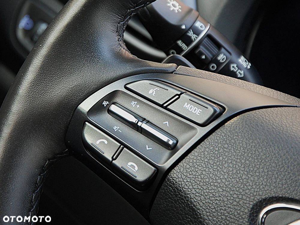 Hyundai i30 1.0 T-GDI Smart DCT - 36