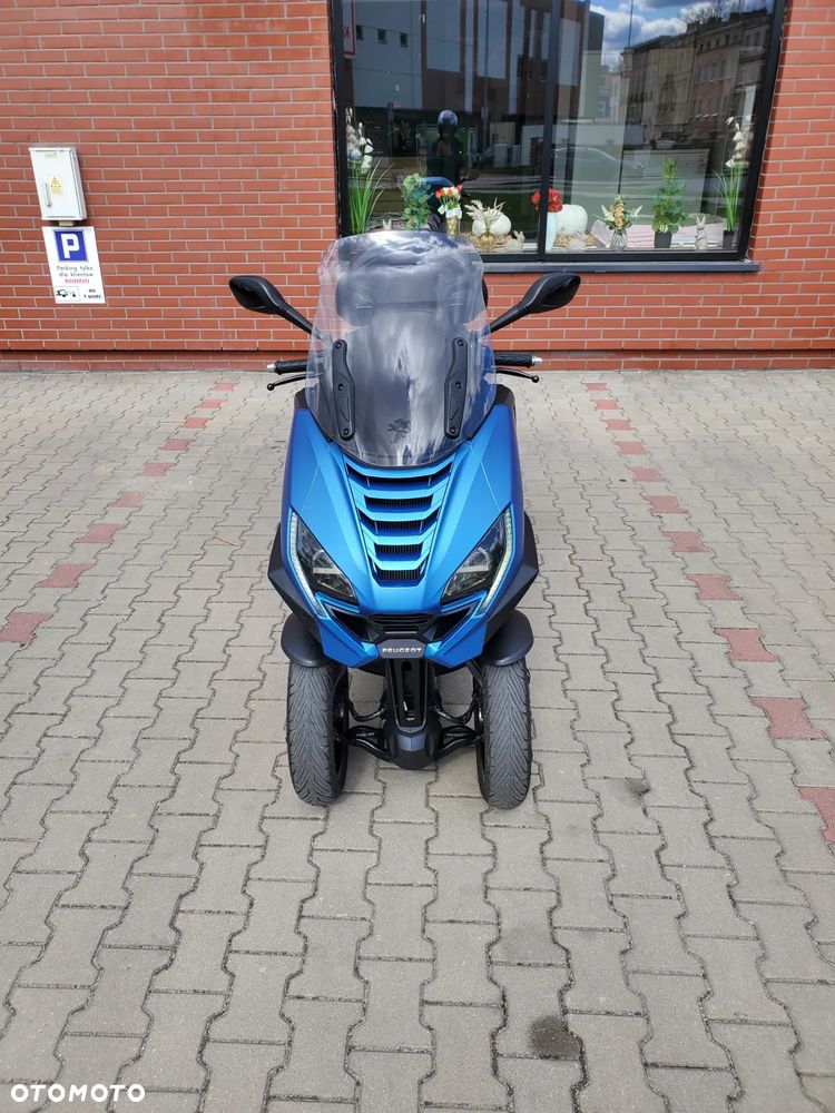 Peugeot Metropolis - 3
