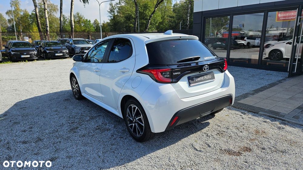 Toyota Yaris 1.5 Comfort - 2