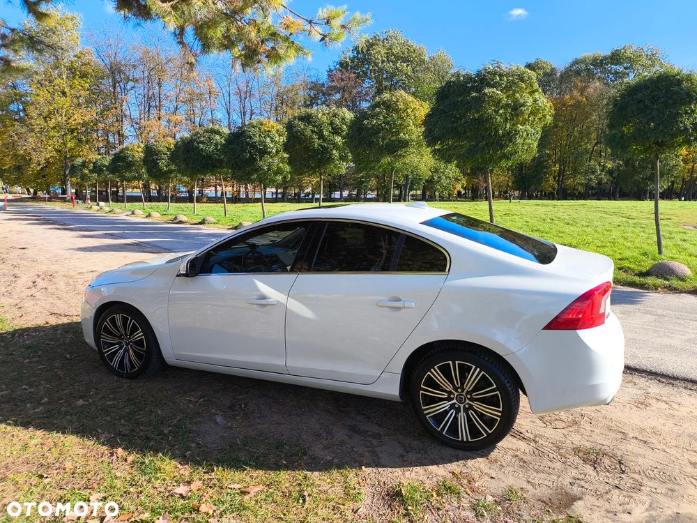 Volvo S60 - 12