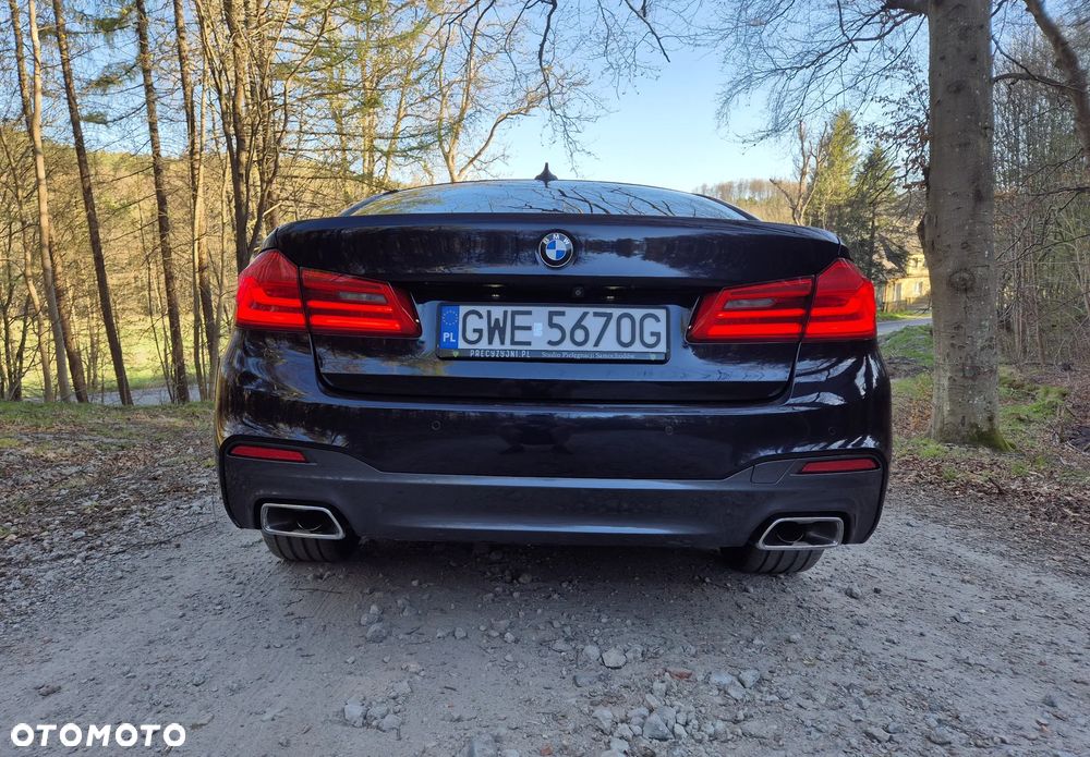 BMW Seria 5 530i xDrive M Sport sport - 13