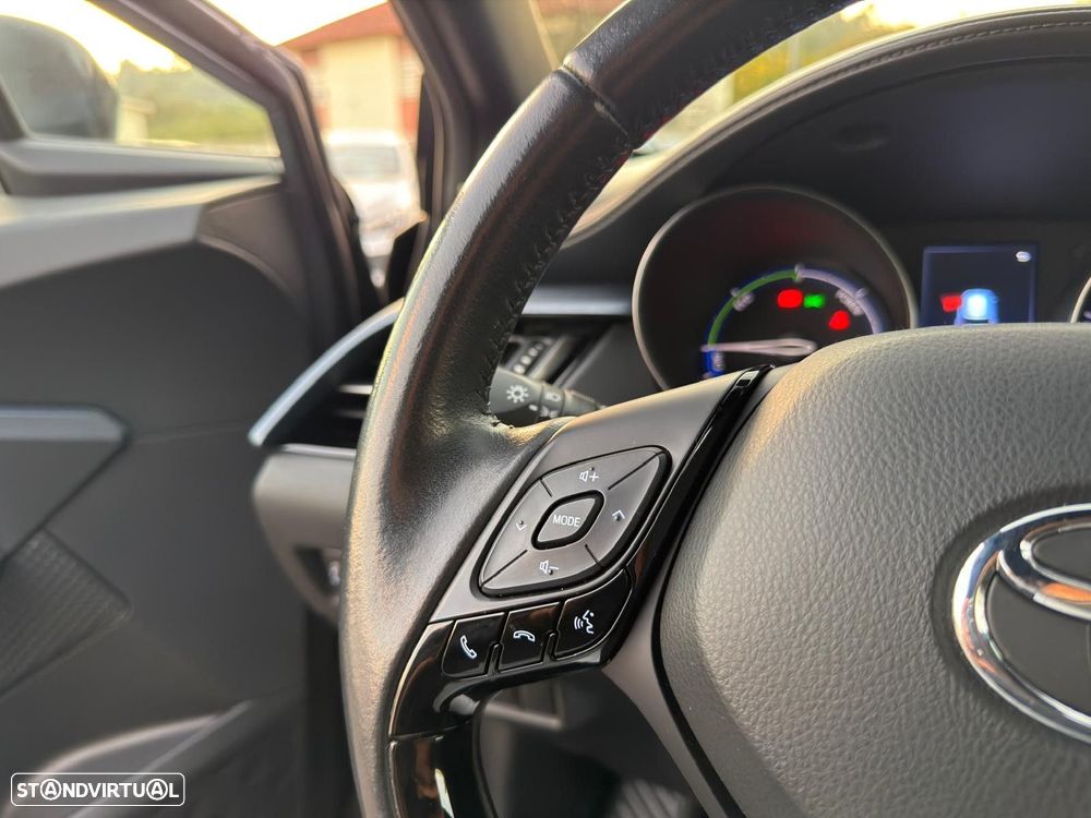 Toyota C-HR 1.8 Hybrid Square Collection - 21