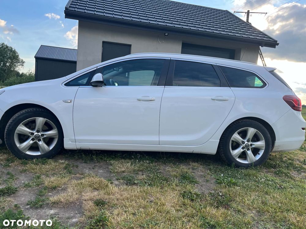 Opel Astra 1.6 T Sport - 3