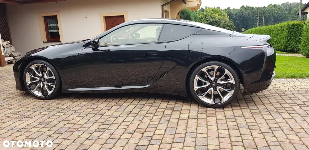 Lexus LC 500 Superturismo - 23