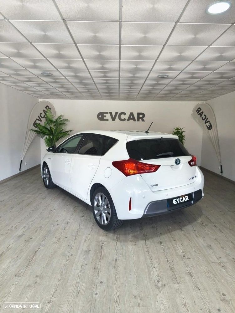 Toyota Auris 1.8 HSD Exclusive+Navi - 8