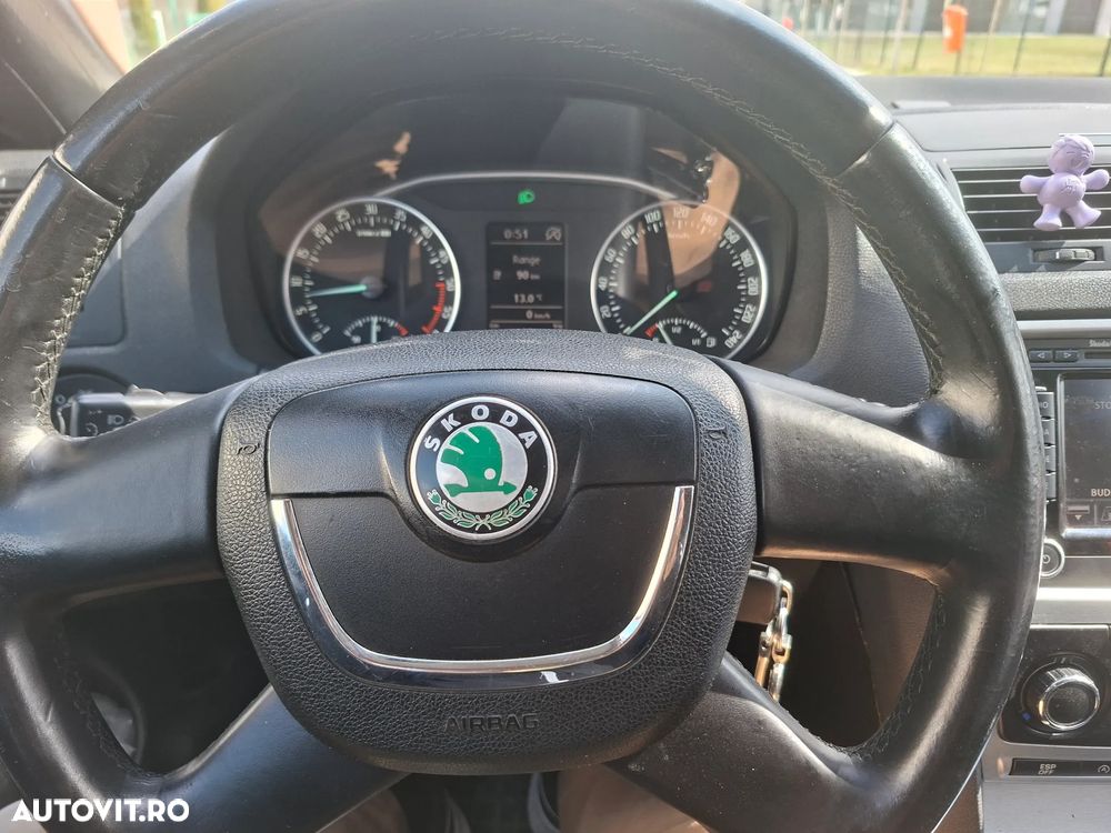 Skoda Octavia 1.6 TDI DPF Elegance Green tec - 30