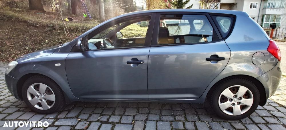 Kia Ceed 1.4 GSL BEST - 3