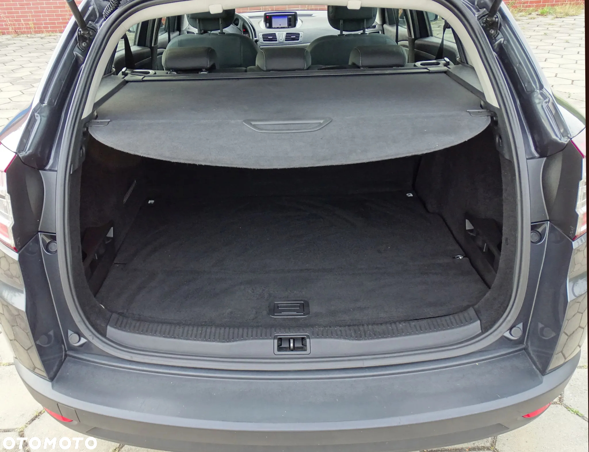 Renault Megane 1.5 dCi Dynamique - 11
