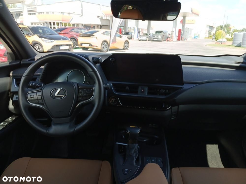 Lexus UX 250h GPF F Sport Design 2WD - 11
