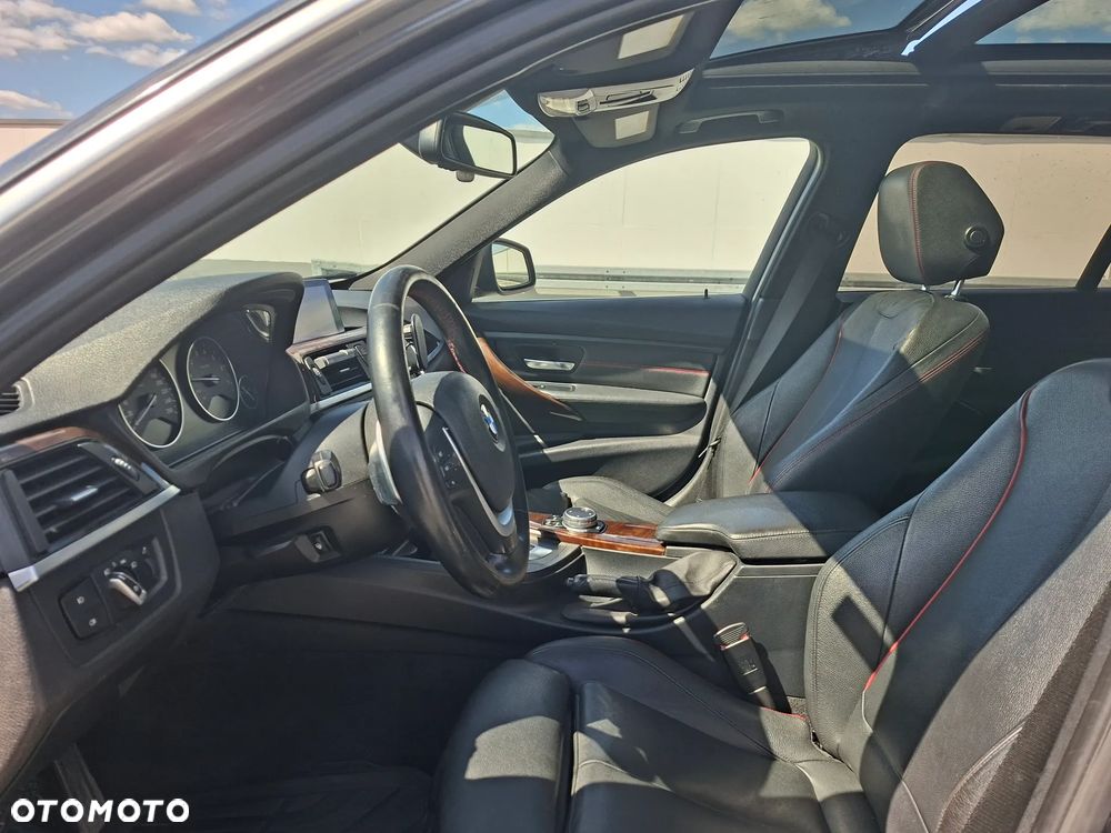 BMW Seria 3 328i Sport Line - 19