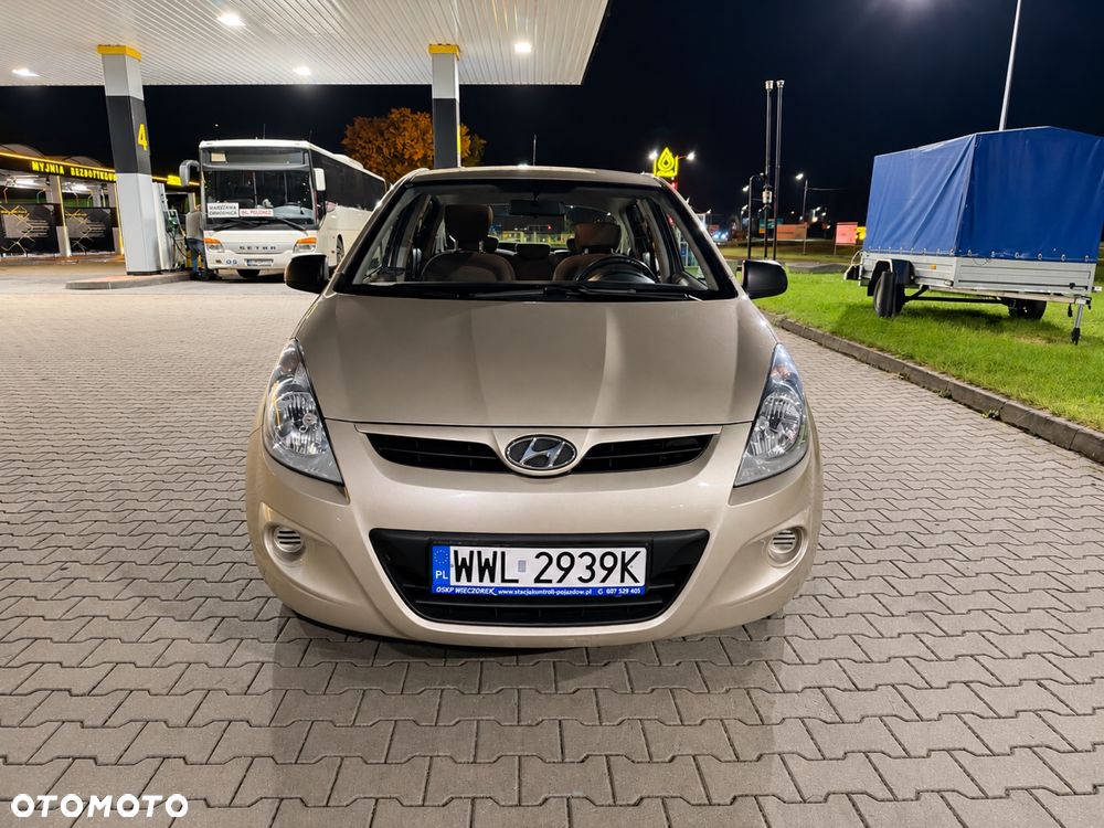 Hyundai I20