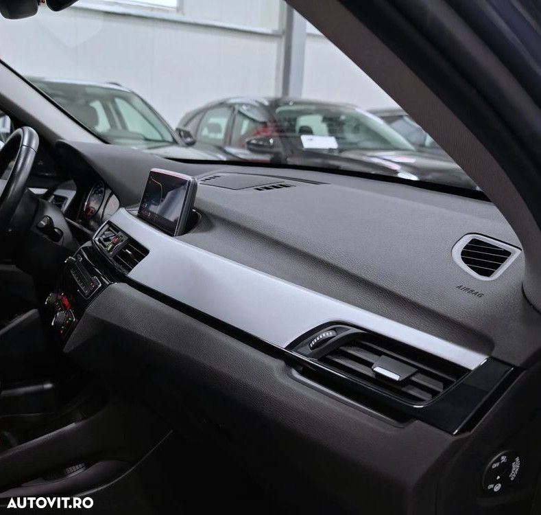 BMW X1 sDrive18i - 6