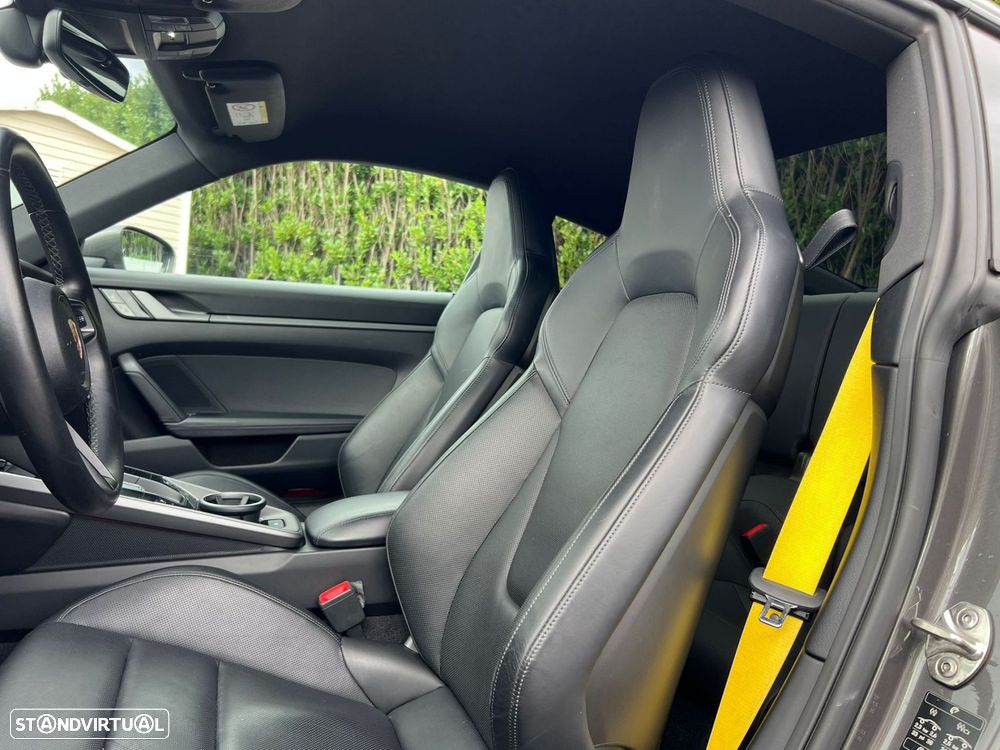 Porsche 911 Série F - 49