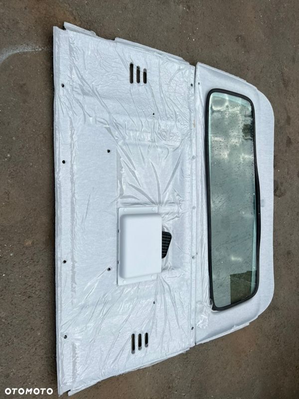 TAPICERKA ŚCIANY IVECO DAILLY 2014-> - 1