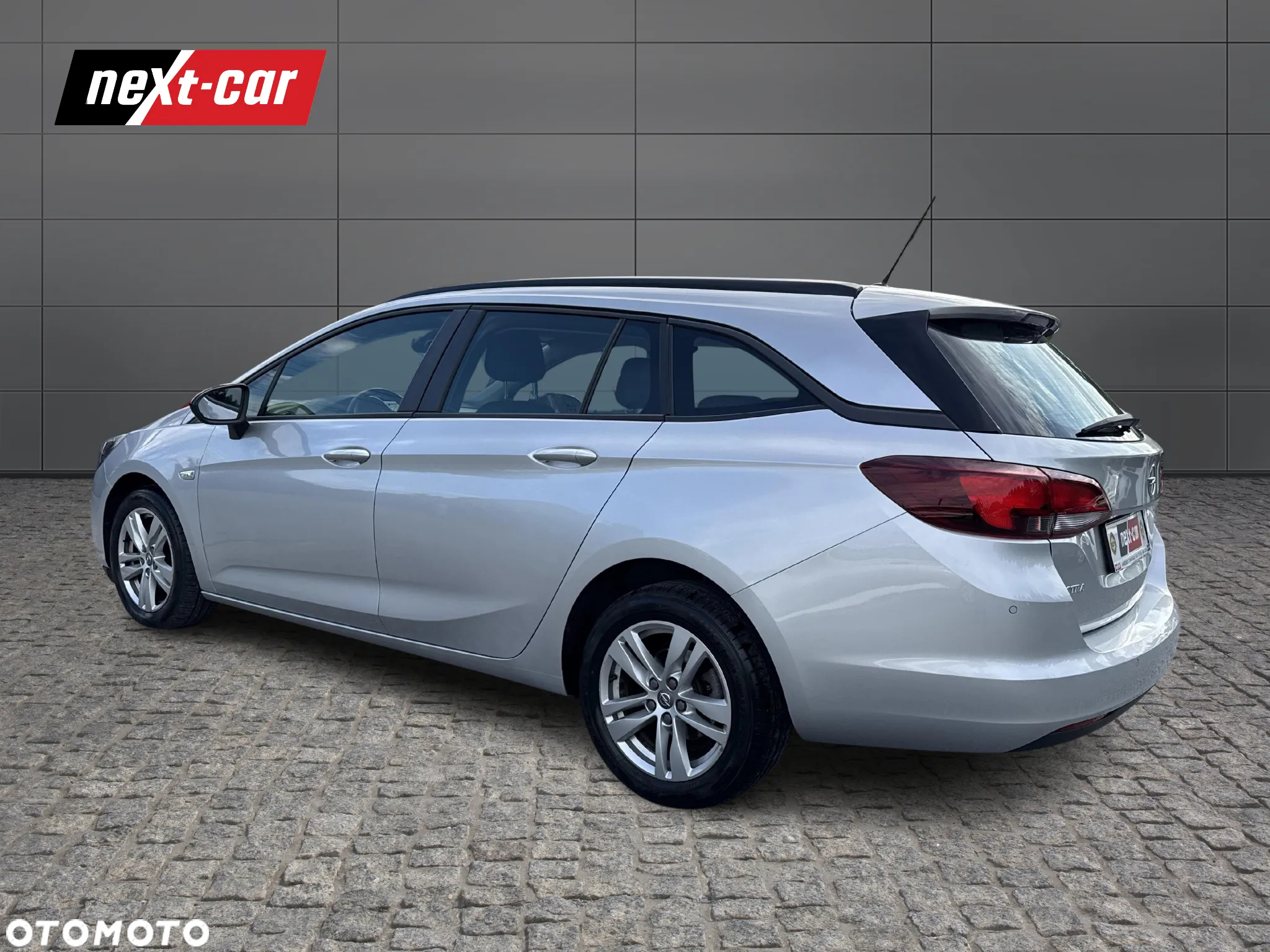 Opel Astra V 1.4 T Edition S&S - 3