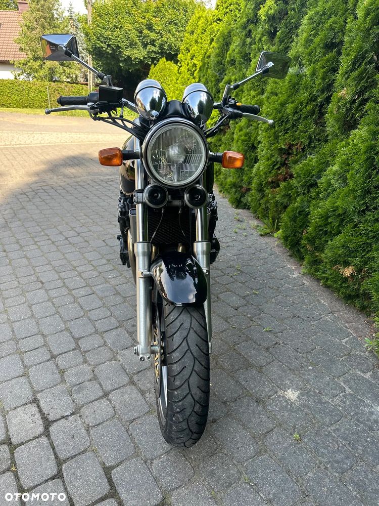 Suzuki GSX - 8