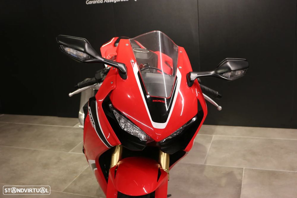 Honda CBR 1000 Fireblade 25th aniversario - 8