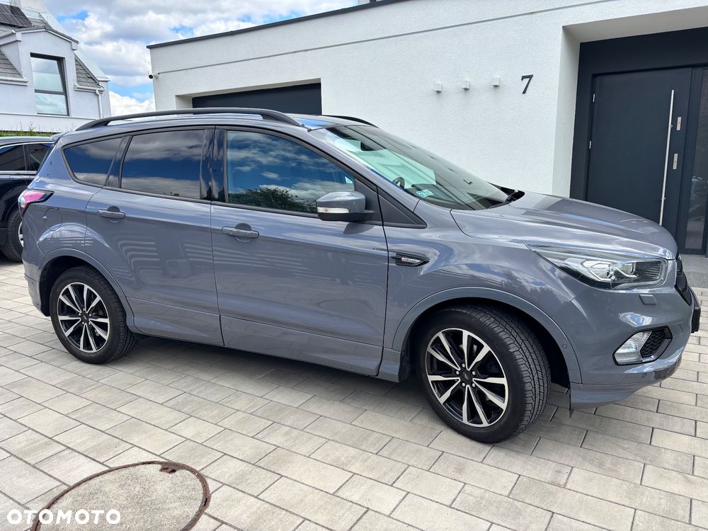 Ford Kuga 1.5 EcoBoost FWD ST-Line - 13