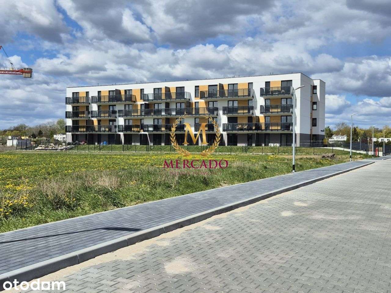 46m², 2 pokoje, duży taras, parter.