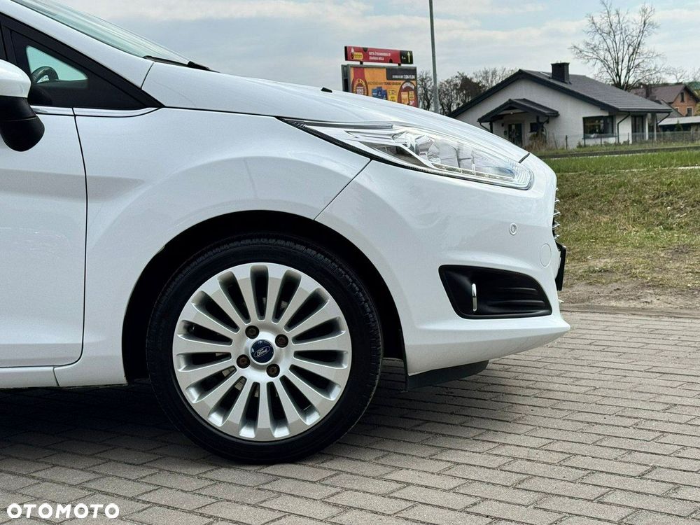 Ford Fiesta 1.0 EcoBoost STart-Stop Titanium - 9