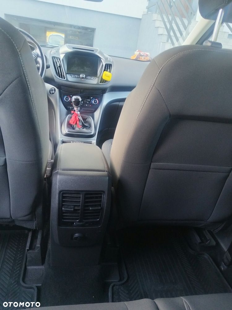 Ford Kuga 2.0 TDCi AWD Titanium - 9