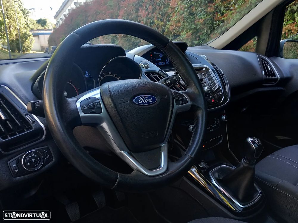 Ford B-Max 1.6 TDCi Titanium - 17