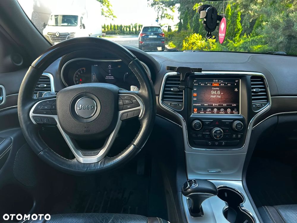 Jeep Grand Cherokee 3.6 V6 Overland - 21