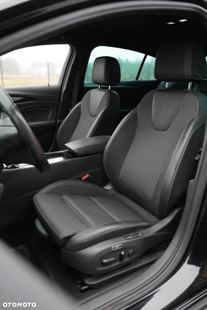 Opel Insignia CT 1.6 T Elite S&S - 8