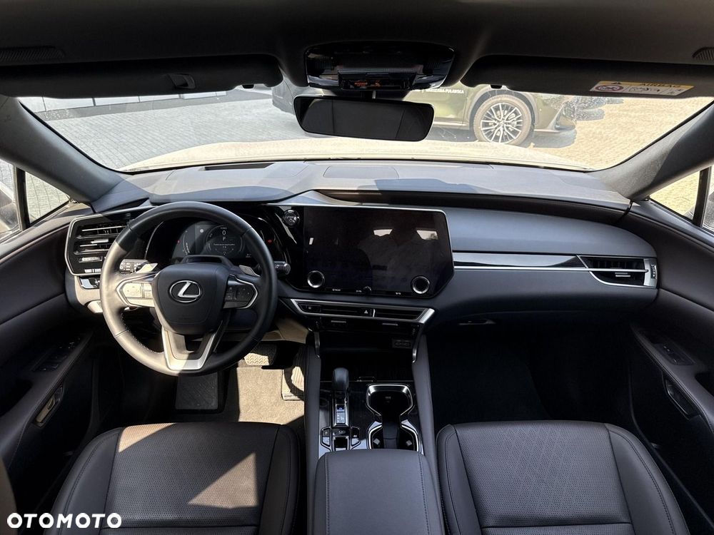 Lexus RX - 21