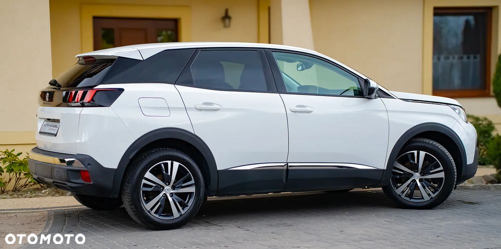 Peugeot 3008 PureTech 130 Stop & Start Allure - 17