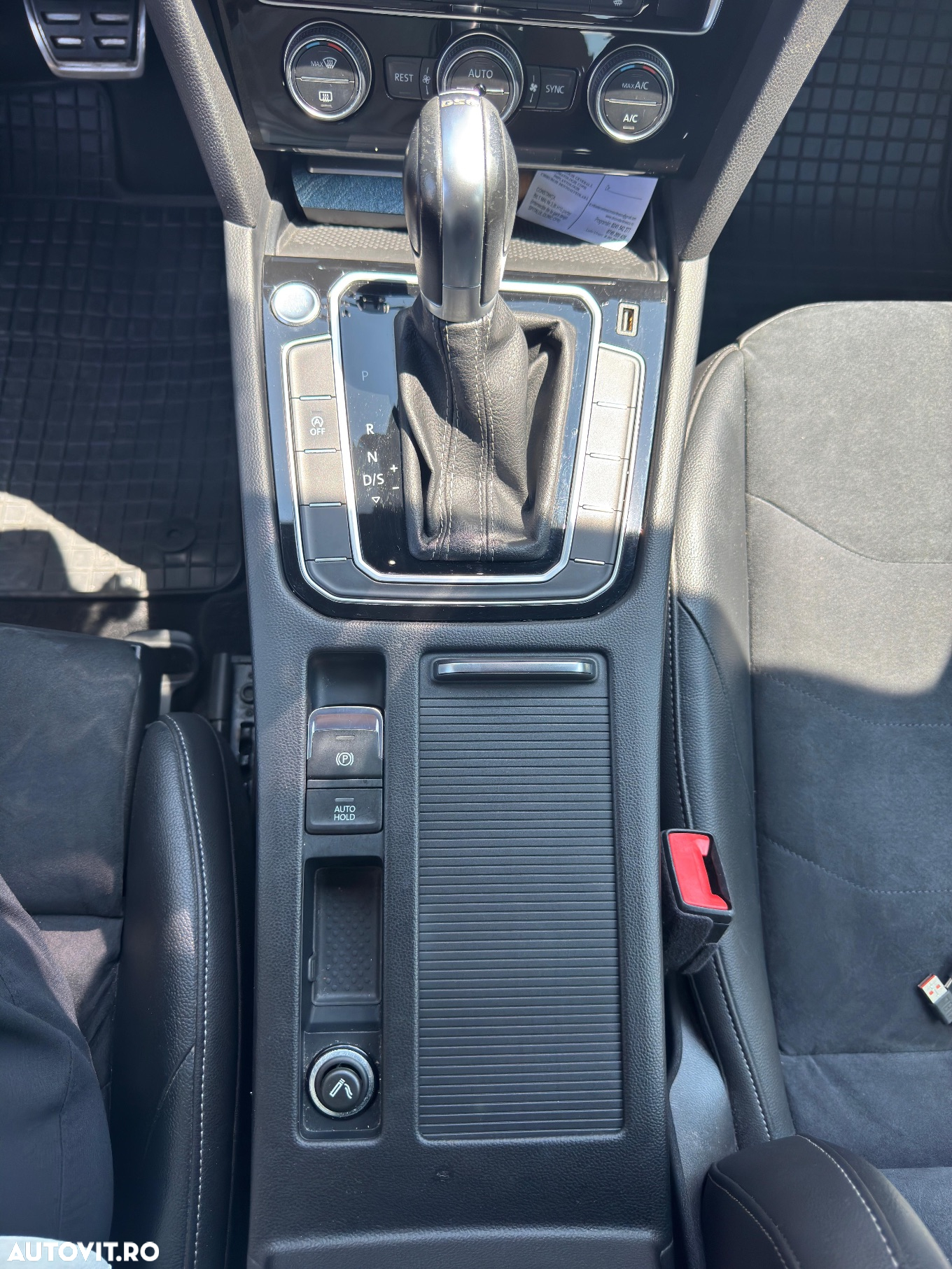 Volkswagen ARTEON 2.0 TDI DSG 4Motion R-Line - 12