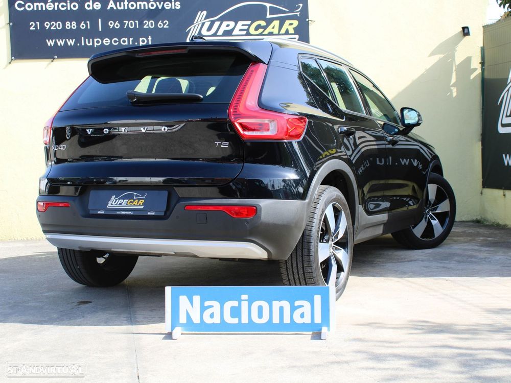 Volvo Xc 40 2022 photo 2