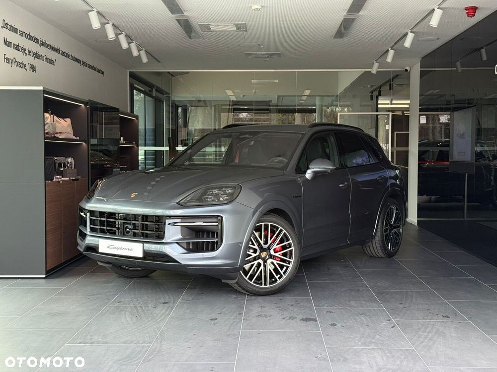 Porsche Cayenne - 3