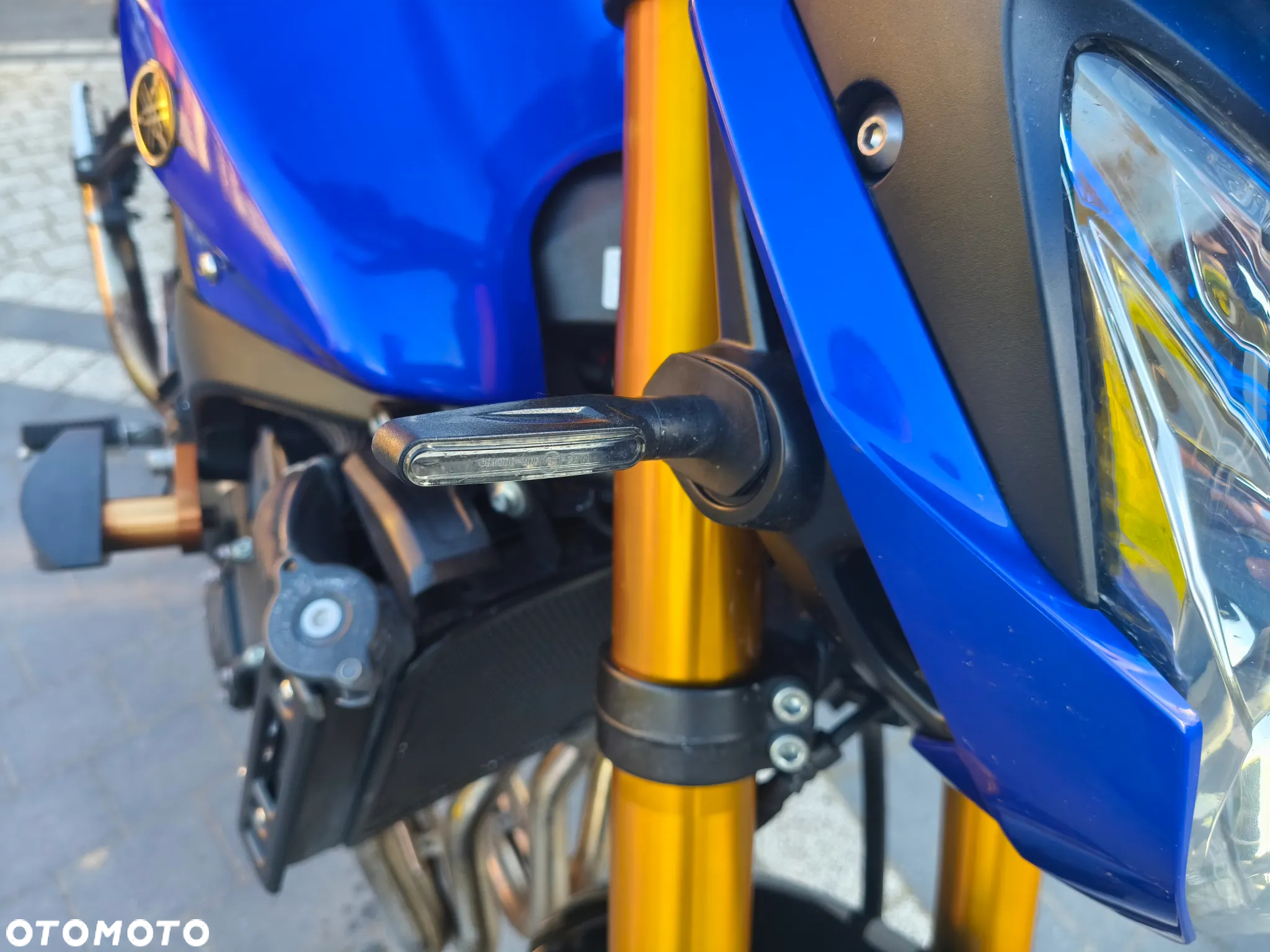 Yamaha FZ8 - 8