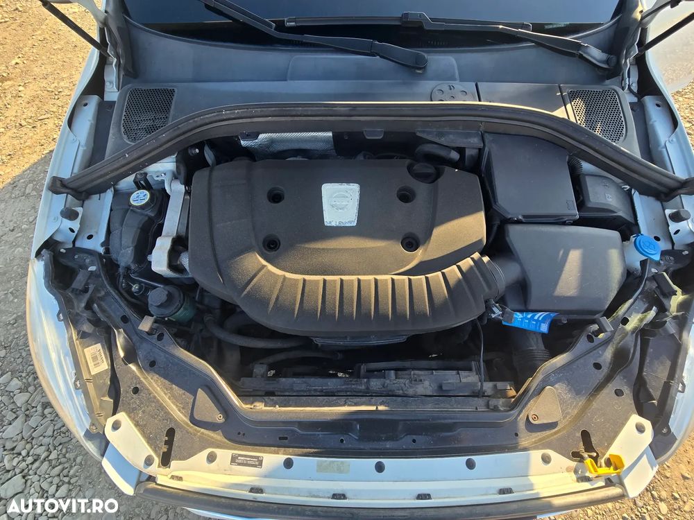 Volvo XC 60 D4 AWD Geartronic Kinetic - 14