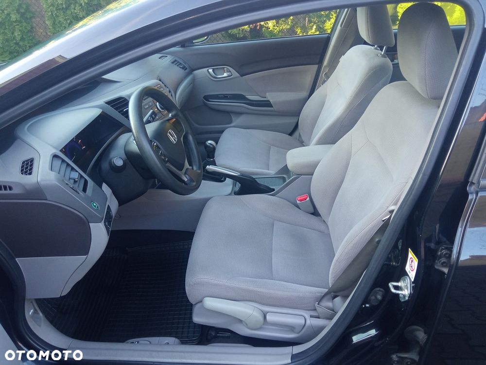 Honda Civic 1.8 Comfort - 14